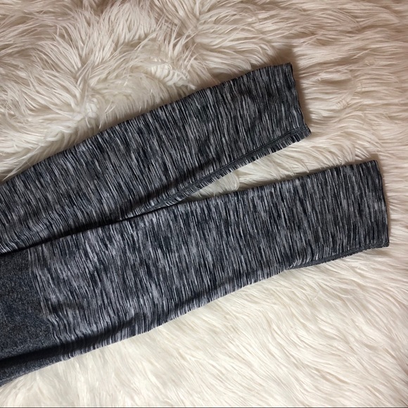 Dark grey leggings - Picture 3 of 3